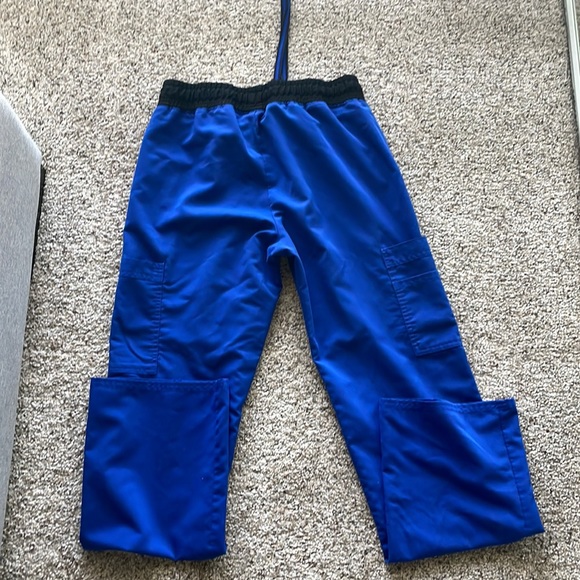 Womens Scrubs - Picture 4 of 4